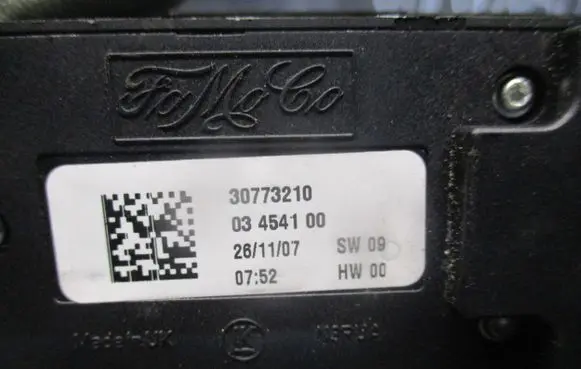 Volvo V50 Electric window control switch 30773210