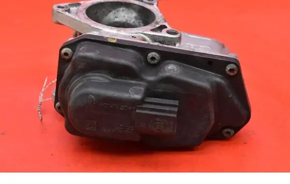 Volkswagen PASSAT B6 EGR valve 03L131501G