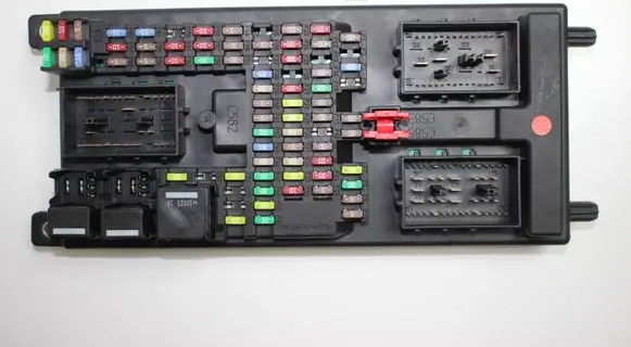 Land Rover Range Rover L322 Fuse module AH4214F041AJ 000872555 519305627