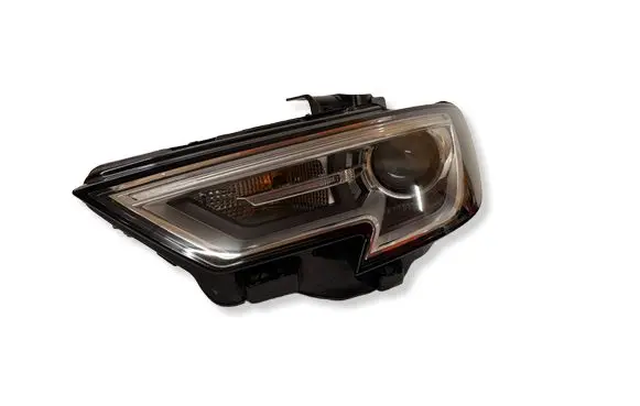Audi A3 S3 8V Headlight/headlamp 8V0941005K