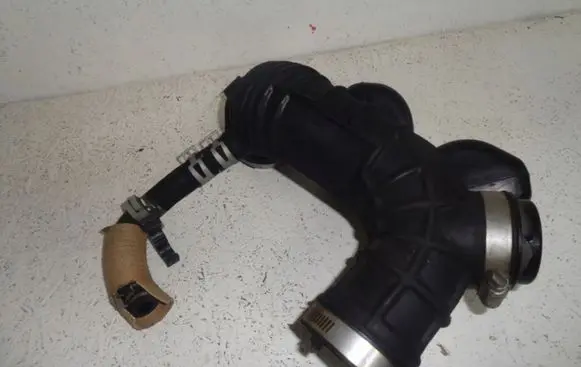 Suzuki SX4 S-Cross Intercooler hose/pipe