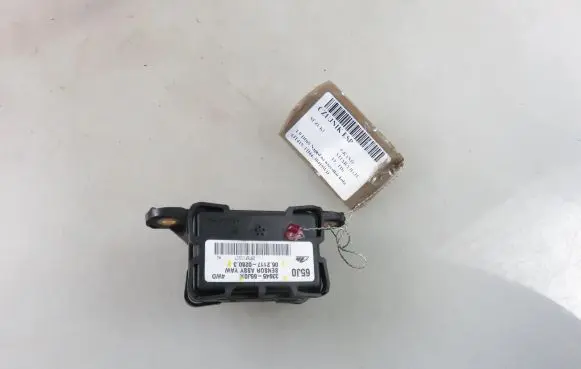 Suzuki Grand Vitara II ESP acceleration yaw rate sensor 06211702803 3394565J0