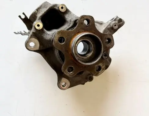 BMW X3 G01 Front wheel hub spindle knuckle 6882598 6882600 6882596