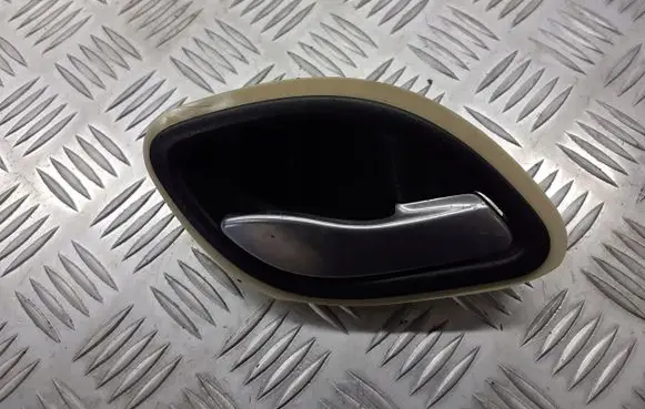 Renault Espace IV Rear door interior handle trim 8200000724