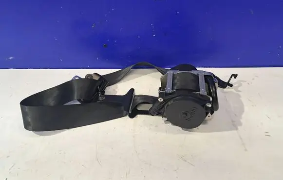 Polestar 2 Front seatbelt 32333793