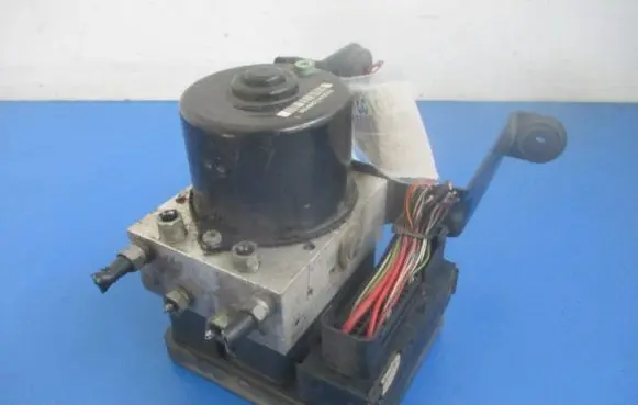 Ford Focus C-MAX ABS Pump