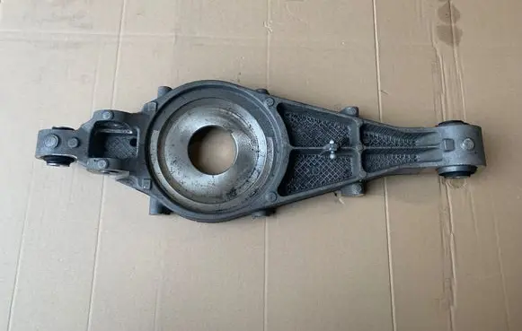 Maserati Levante Rear control arm 670037293