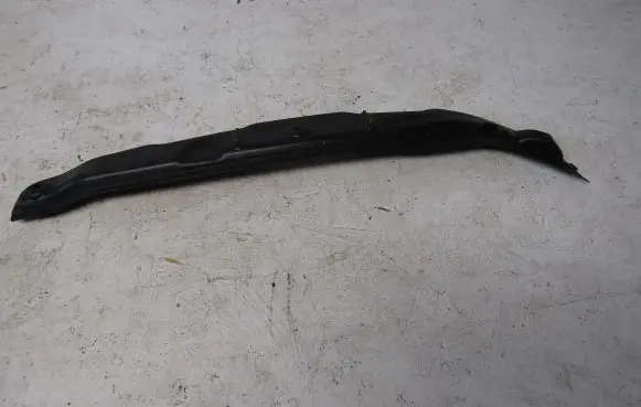 Audi A6 S6 C8 4K Fender foam support/seal 4K0821112