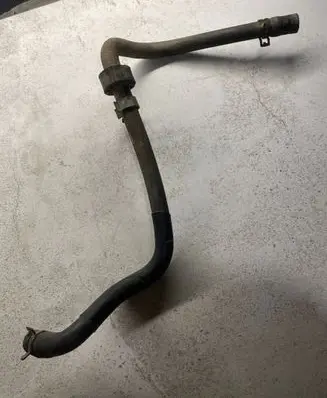 Ford Galaxy Engine coolant pipe/hose