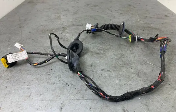 KIA Ceed Rear door wiring loom 08723042