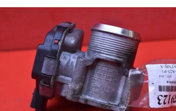 Ford B-MAX Throttle body valve 9673534480