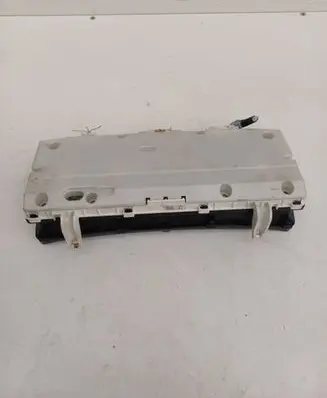 Toyota Corolla Verso E121 Speedometer (instrument cluster)