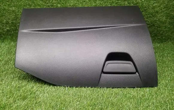 Ford Focus ST Glove box set F1EBA06044EBW