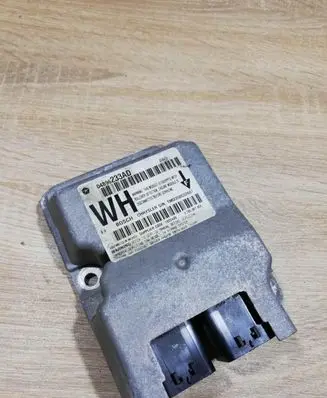Jeep Grand Cherokee (WK) Airbag control unit/module 04896233AD