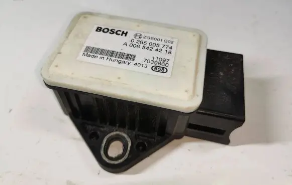 Mercedes-Benz Vito Viano W639 ESP acceleration yaw rate sensor A0065424218 7039860 0265005774