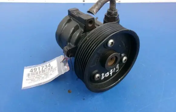 Renault Master II Power steering pump