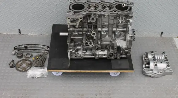 Toyota RAV 4 (XA40) Engine block BLOK-2AD-FTV-RAV4