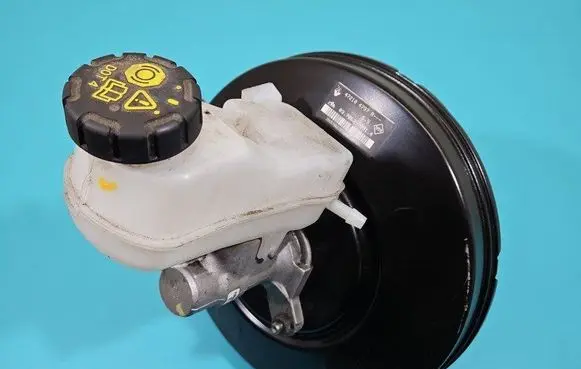 Dacia Duster II Brake booster 472104797R IMPRK1493704