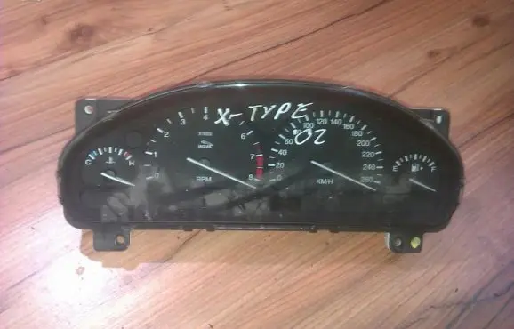 Jaguar S-Type Speedometer (instrument cluster)