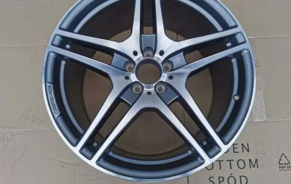 Mercedes-Benz SLS AMG R20 alloy rim A1974010302
