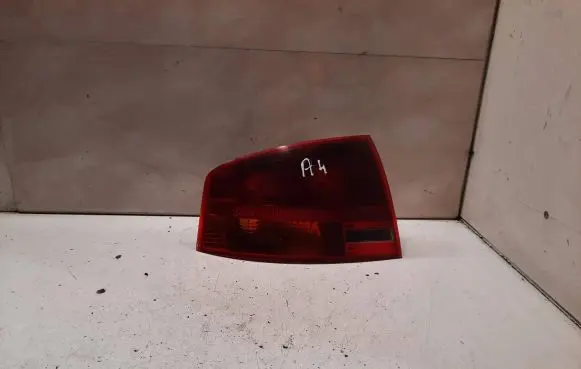 Audi A4 S4 B7 8E 8H Rear/tail lights 965069