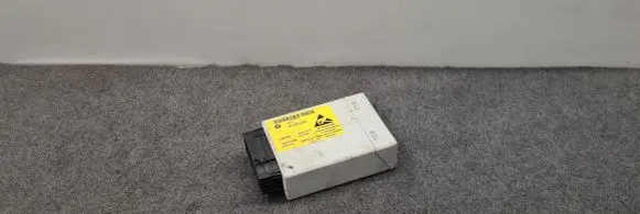 BMW 5 E60 E61 Center console control module 9183233