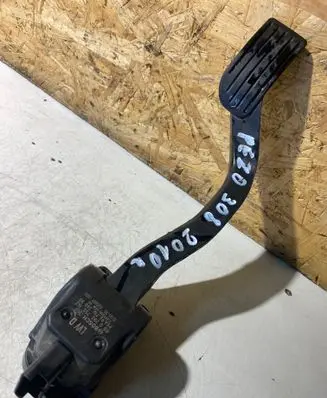 Peugeot 308 Accelerator throttle pedal 9671434080 0280755162