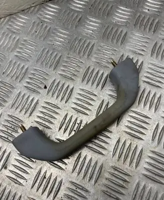 Toyota Land Cruiser (HDJ90) Front interior roof grab handle 7461060060