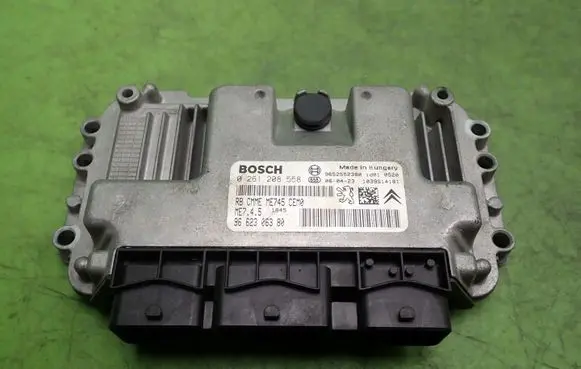 Peugeot 307 Engine control unit/module ECU 