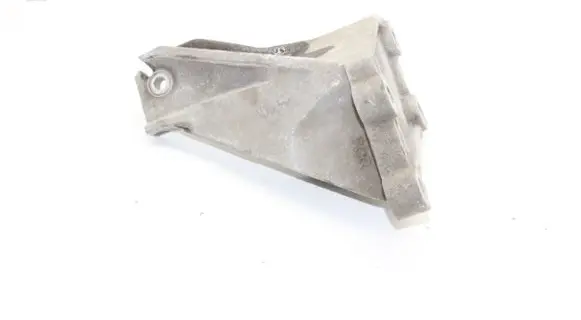 Nissan Leaf I (ZE0) Engine mounting bracket