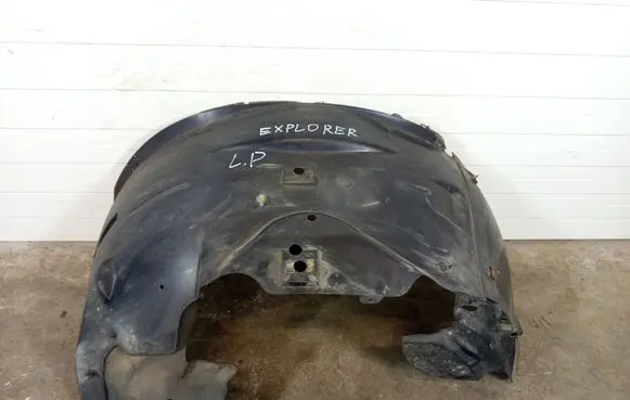 Ford Explorer Front arch 4L2416D073BA