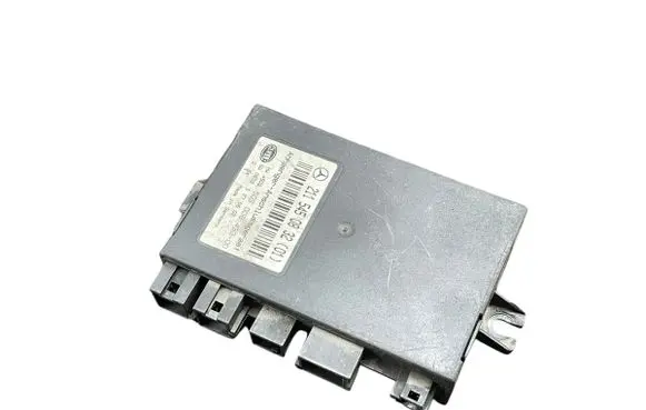 Mercedes-Benz E W211 Tow bar trailer control unit/module 2115450832 5DS00849300