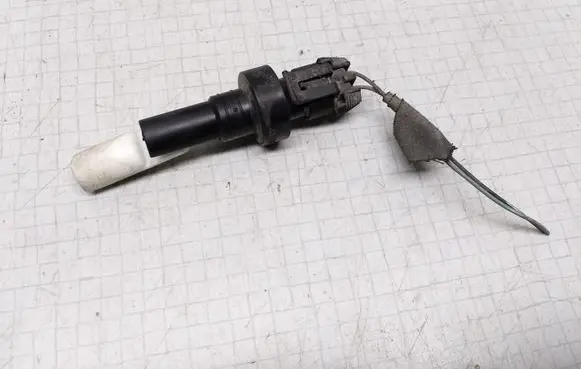 Saab 9-5 Sensor 4916961