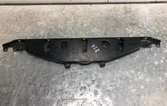 Top upper radiator support slam panel