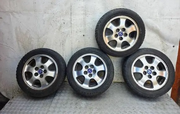 Toyota Corolla Verso AR10 R16 alloy rim 