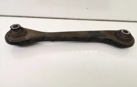 Volkswagen PASSAT B6 Rear control arm 1K0501530C