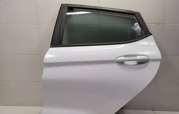 Rear door