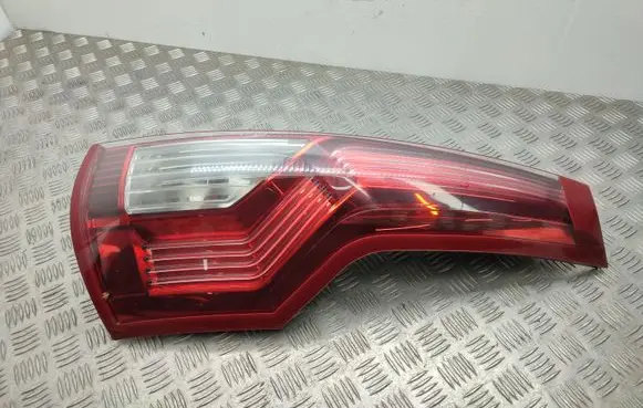 Citroen C4 Grand Picasso Rear/tail lights