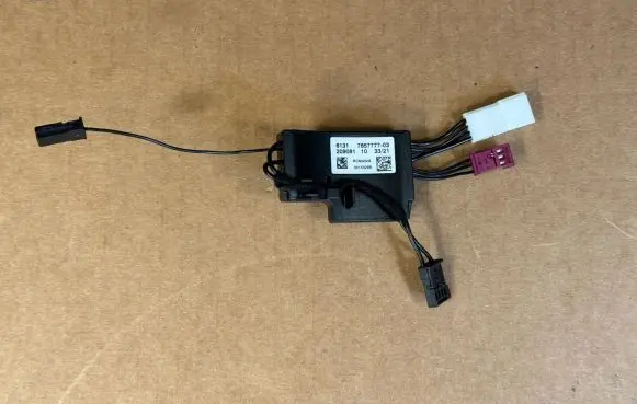 BMW 3 G20 G21 Steering wheel heating switch 61317857777