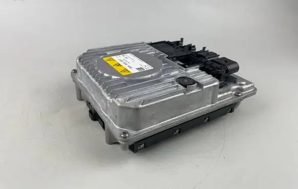 Volkswagen Golf VIII Voltage converter inverter 5WA959663
