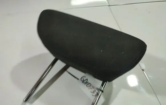 Nissan Murano Z50 Front seat headrest 