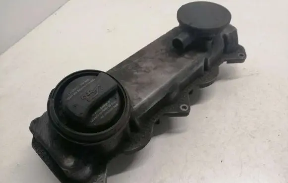 Rocker cam cover