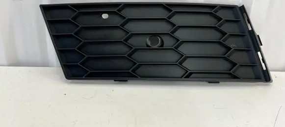 Skoda Octavia Mk3 (5E) Front bumper lower grill 5E0807681H
