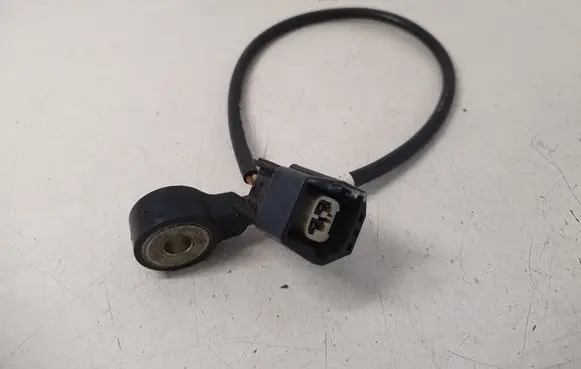 Ford Focus Detonation knock sensor 98MF12A699BA