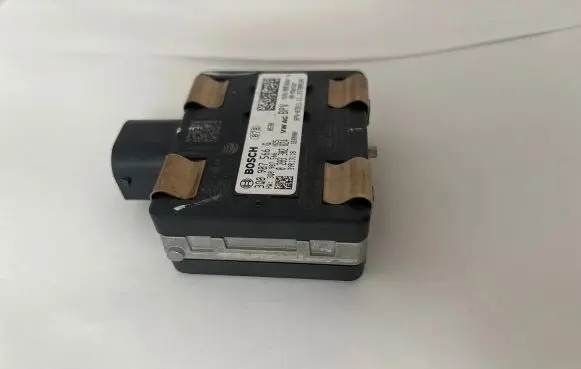 Audi Q3 8U Distronic sensor radar 3Q0907566G 0203302824 3Q0907566