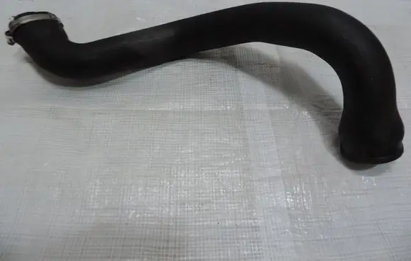Ford Mondeo MK V Intercooler hose/pipe DS736K683DG