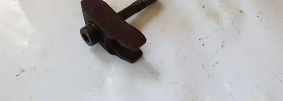 Hyundai ix 55 Fuel Injector clamp holder NOCODE