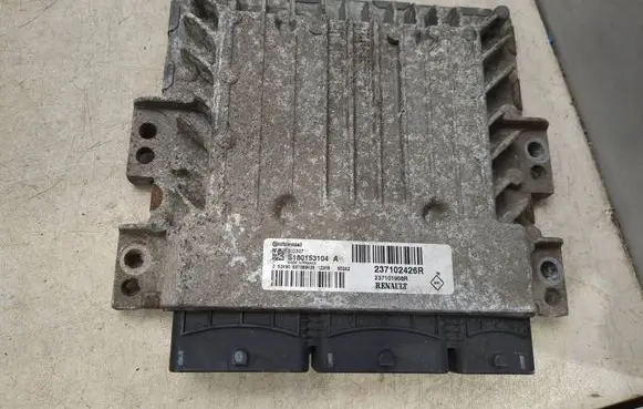 Renault Scenic III - Grand scenic III Engine control unit/module S180153104A 237101908R 237102426R