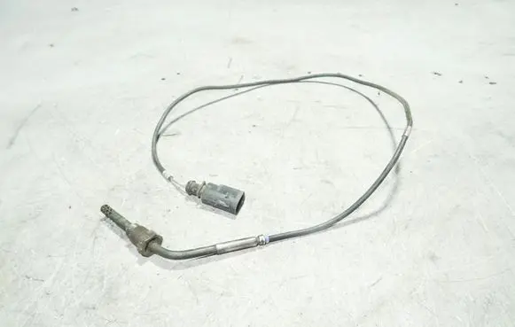 Audi A4 S4 B7 8E 8H Lambda probe sensor 03G906088AP
