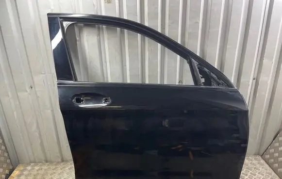 Mercedes-Benz GLC C253 Front door 